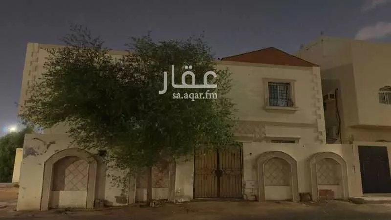 فيلا 8 غرف في ابو بريقاء 5