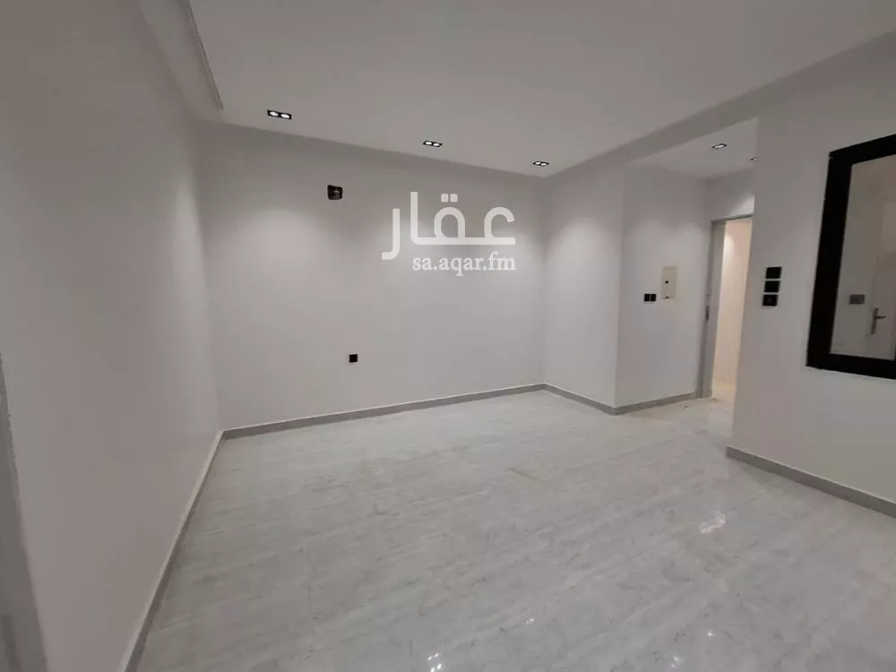 دور 5 غرف في بدر 4