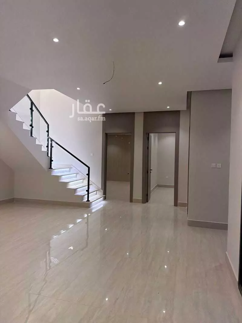 فيلا 5 غرف في ضاحية الملك فهد 4
