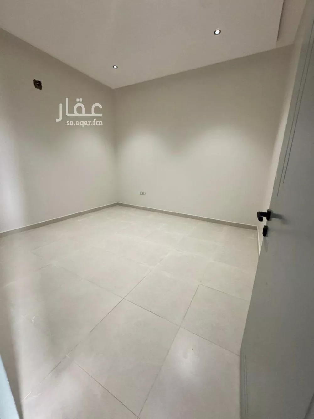 4 bedroom villa in Okaz, Riyadh 5