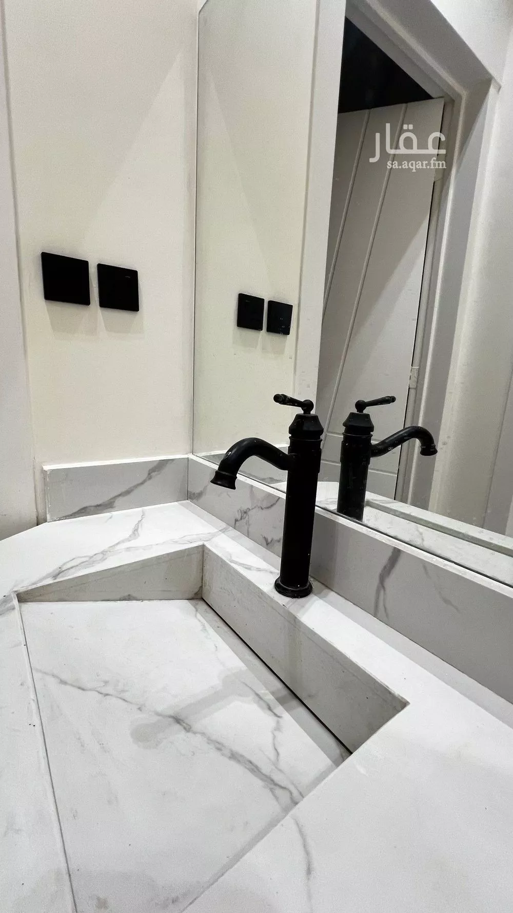 شقة 3 غرف في الزهرة 2