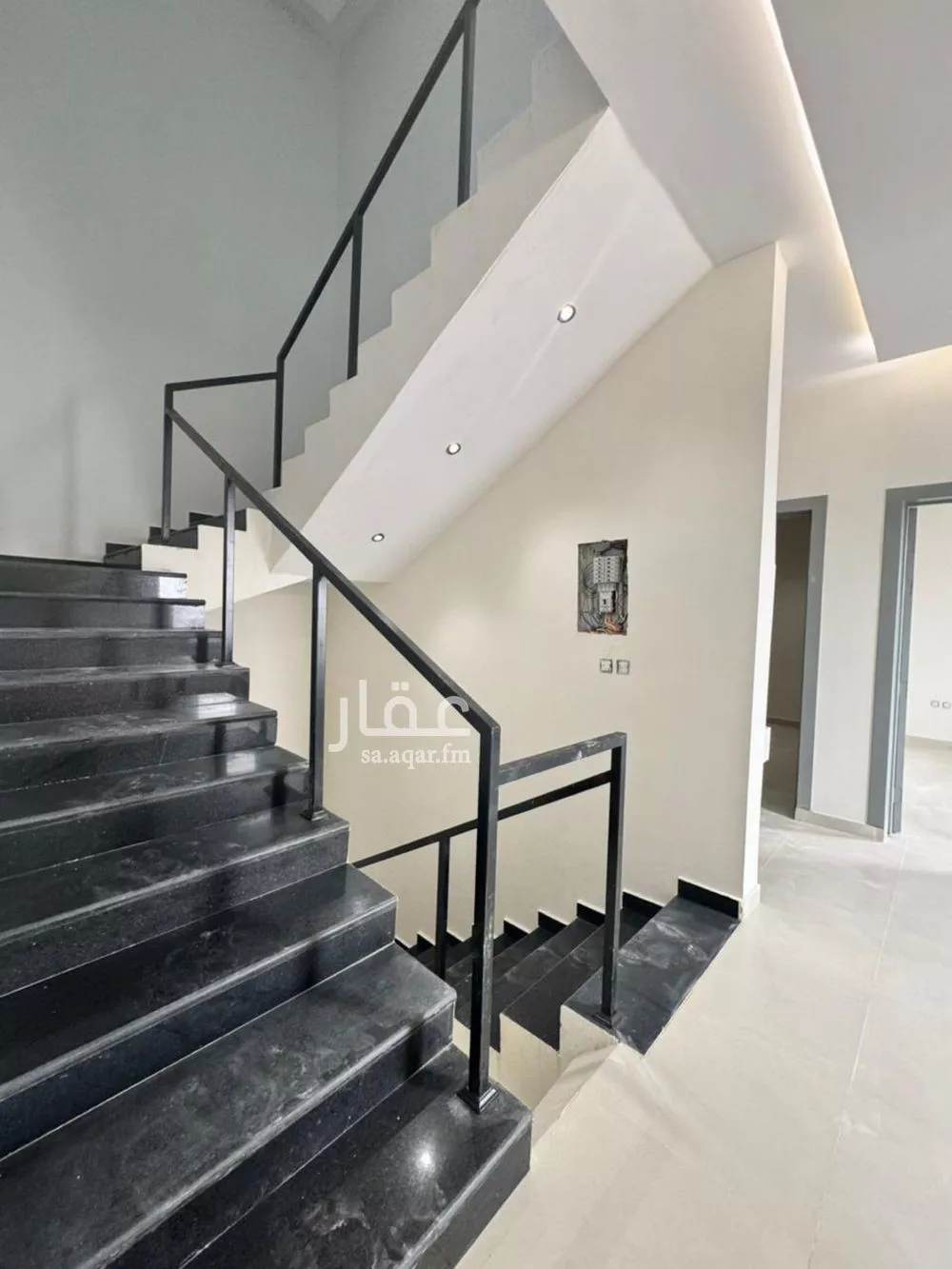 4 bedroom villa in Okaz, Riyadh 6