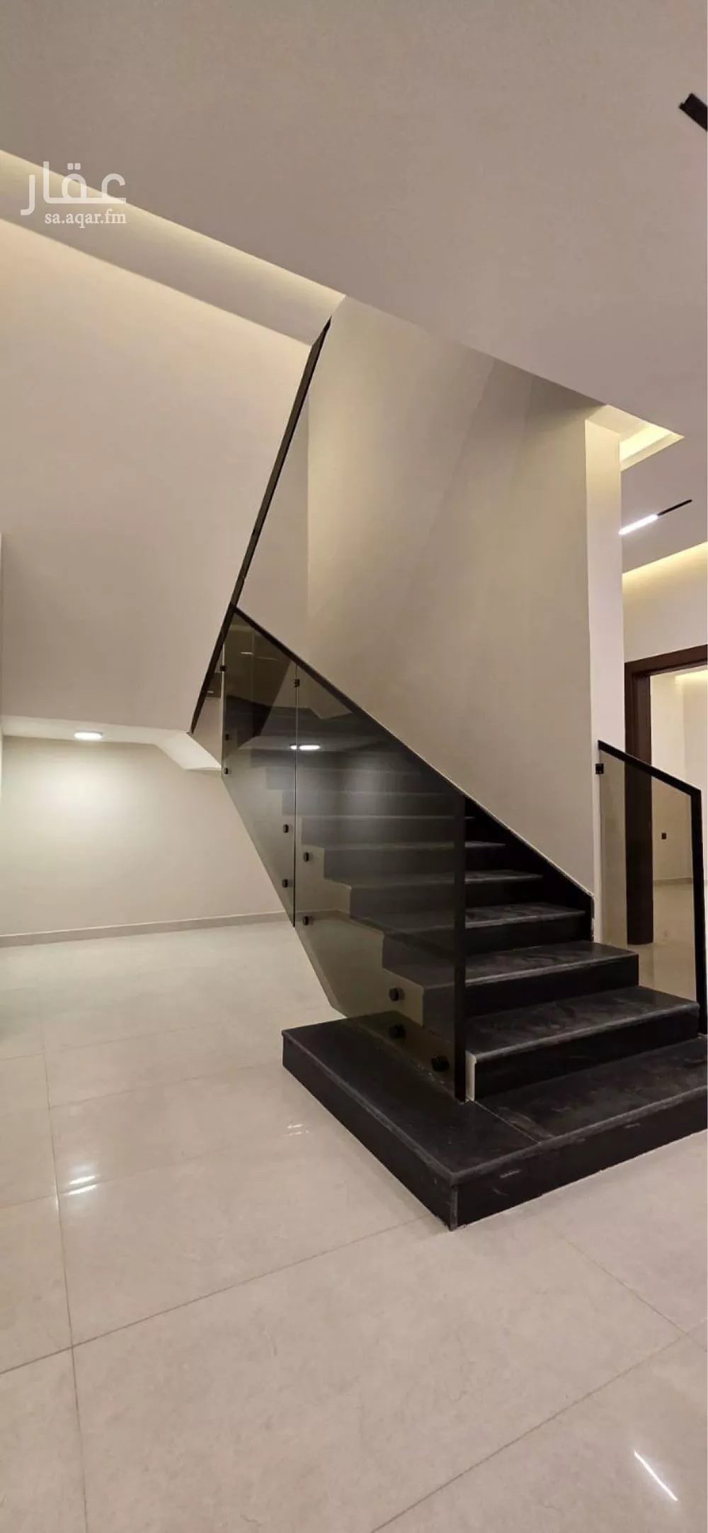 فيلا 4 غرف في ظهرة نمار 5