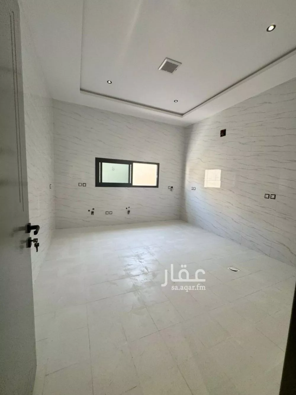 4 bedroom villa in Okaz, Riyadh 7