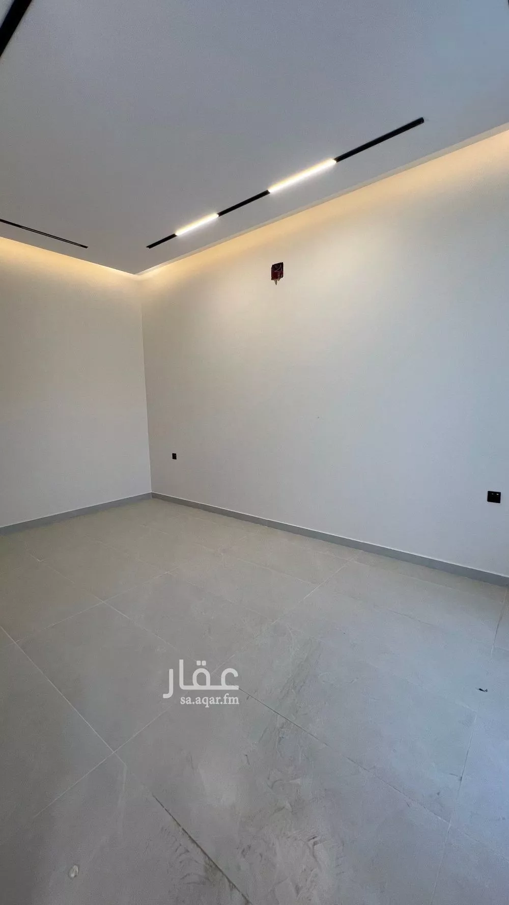 4 bedroom villa in Dhahrat Namar, Riyadh 8