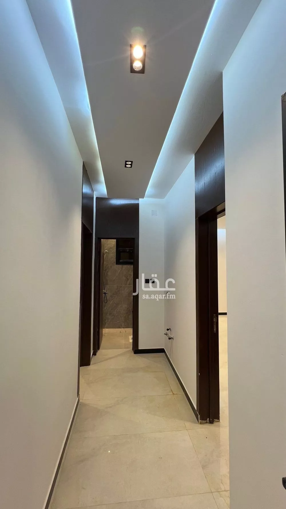 3 bedroom apartment in Al Hazm 4