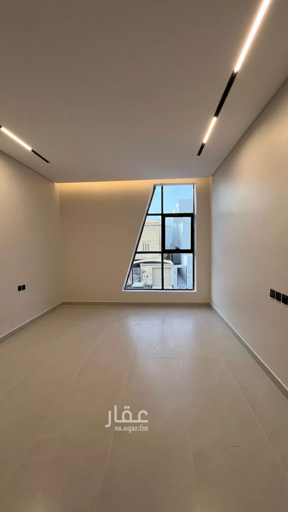 4 bedroom villa in Dhahrat Namar, Riyadh 5