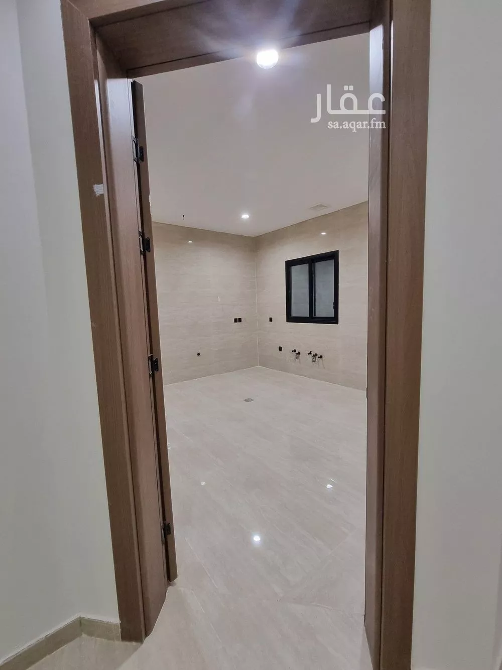 فيلا 8 غرف في الشعلة 4