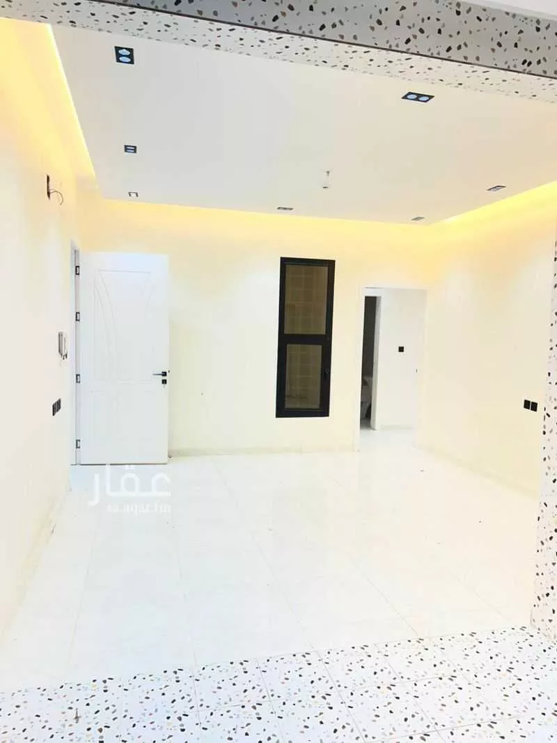 3 bedroom apartment in Okaz, Riyadh 5