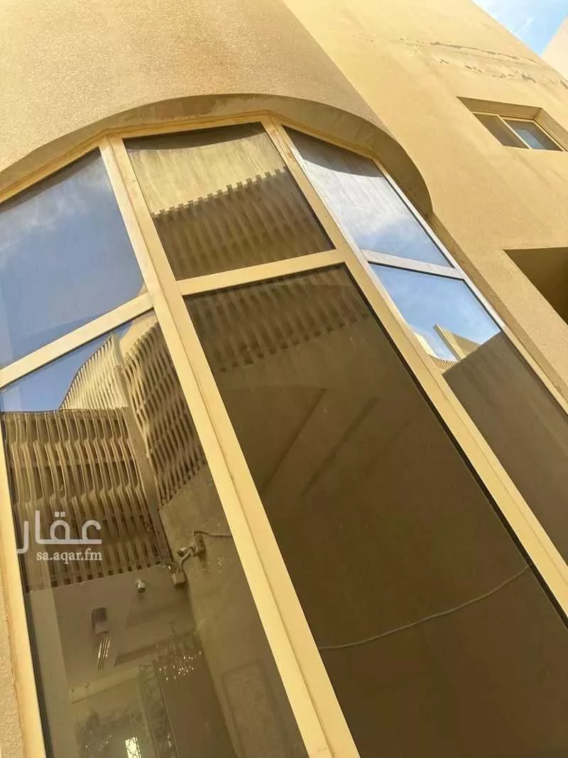 5 bedroom villa in Al Yasmin 3