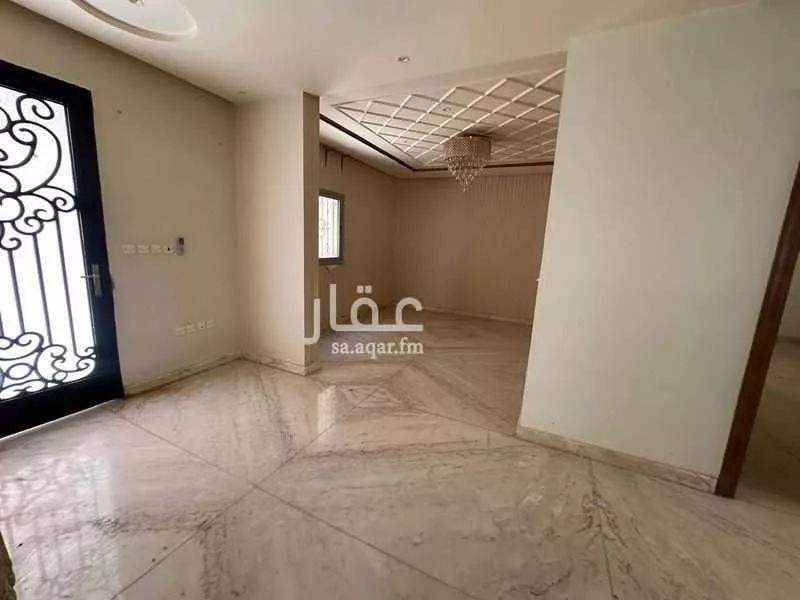 5 bedroom villa in Al Yasmin 4