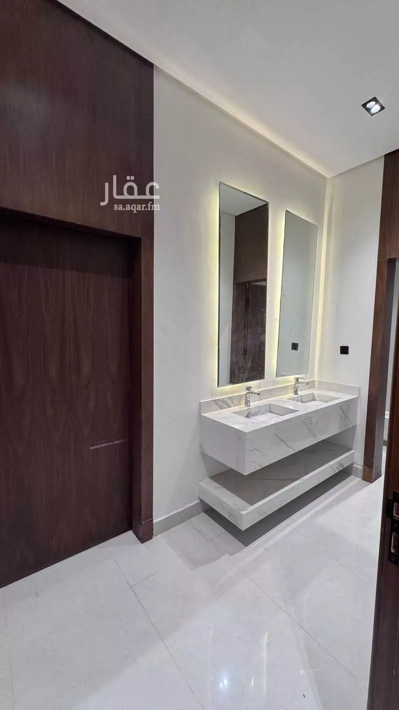 3 bedroom floor in Tuwaiq 3