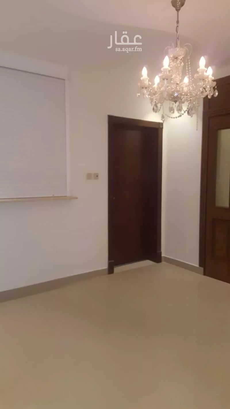 شقة 5 غرف في الدانة الشمالية 4