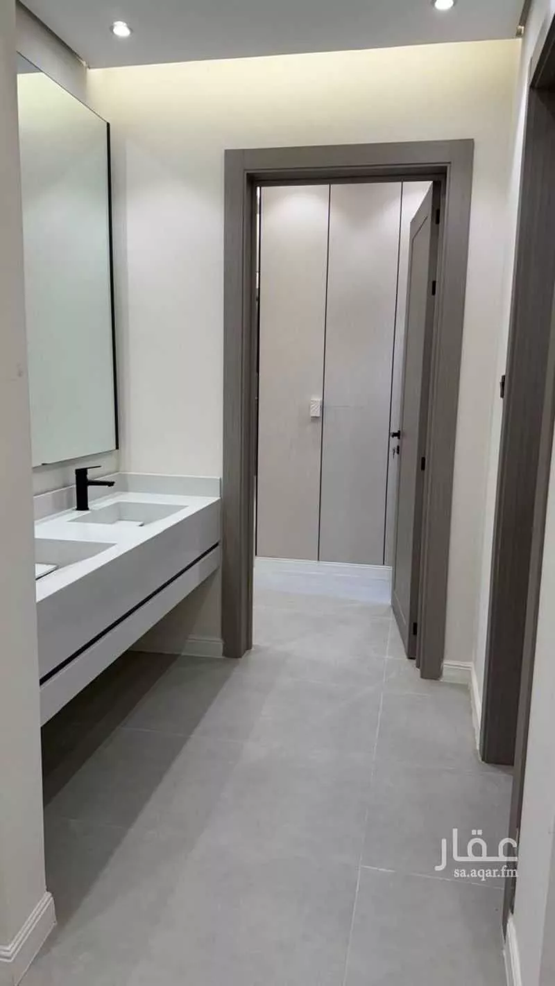 4 bedroom apartment in Al Izdihar, Riyadh 4