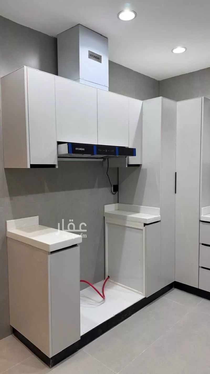 4 bedroom apartment in Al Izdihar, Riyadh 13