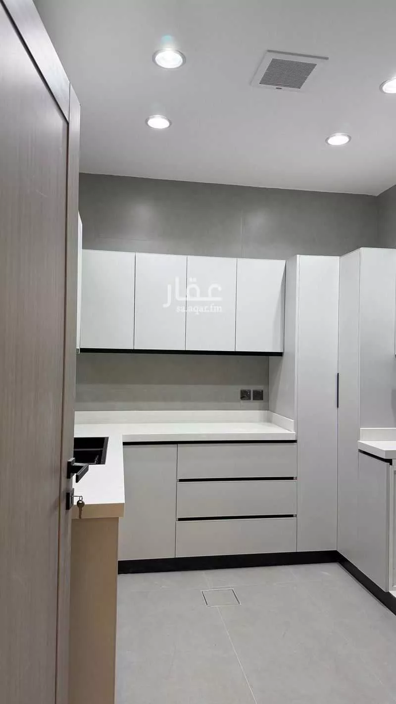 4 bedroom apartment in Al Izdihar, Riyadh 13