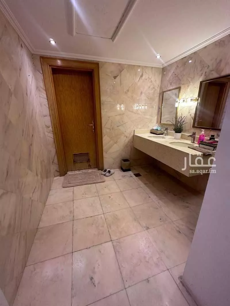 5 bedroom villa in Al Mughrizat, Riyadh 11