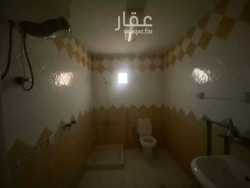 5 bedroom villa in Al Mughrizat, Riyadh 35