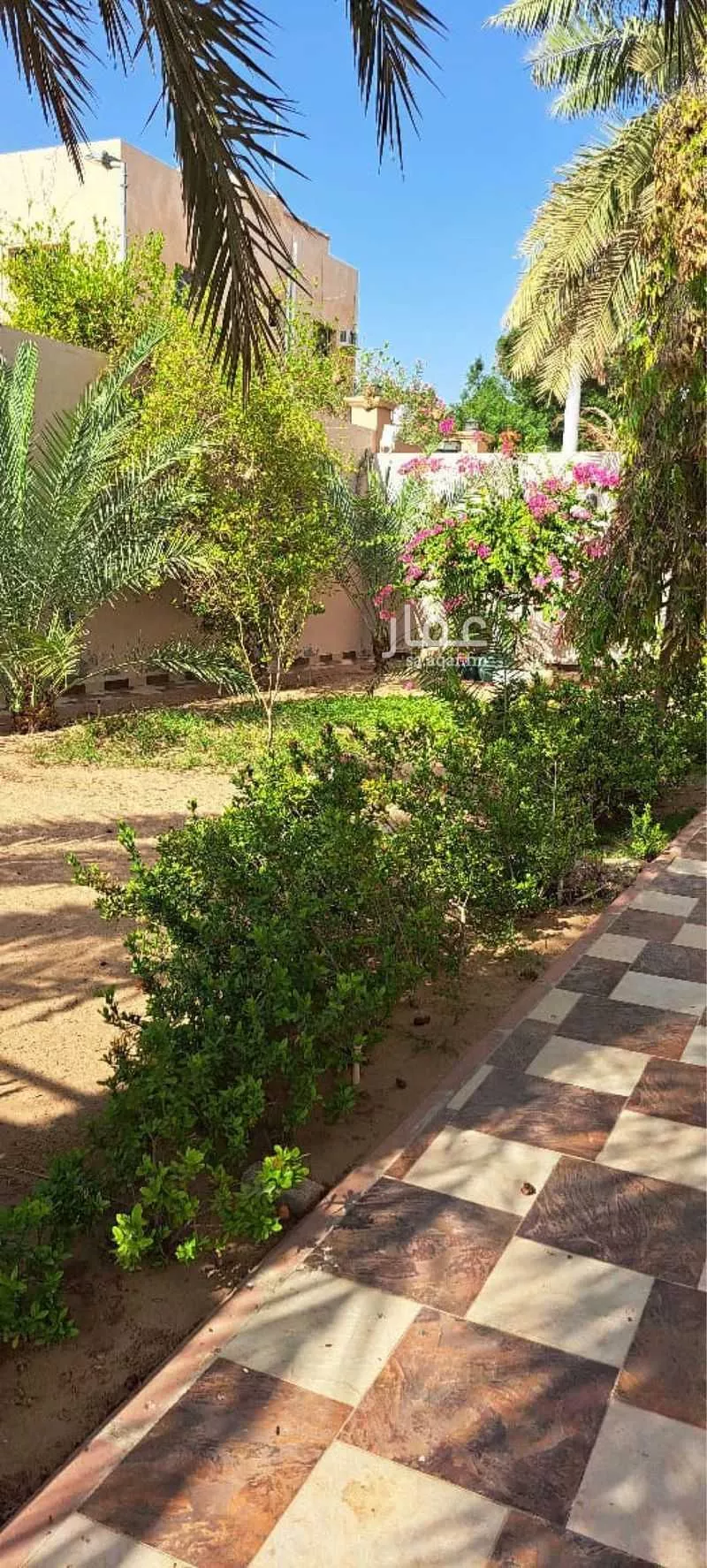 فيلا 4 غرف في الحمراء 3