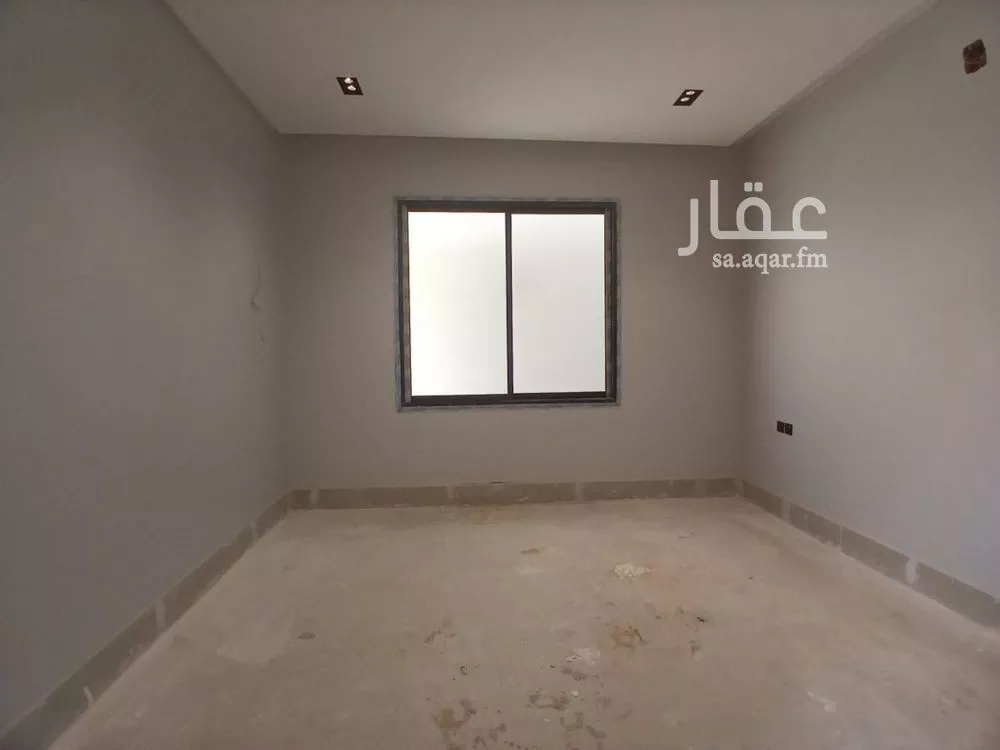 3 bedroom floor in Al Uraija Al Gharbiyah 3