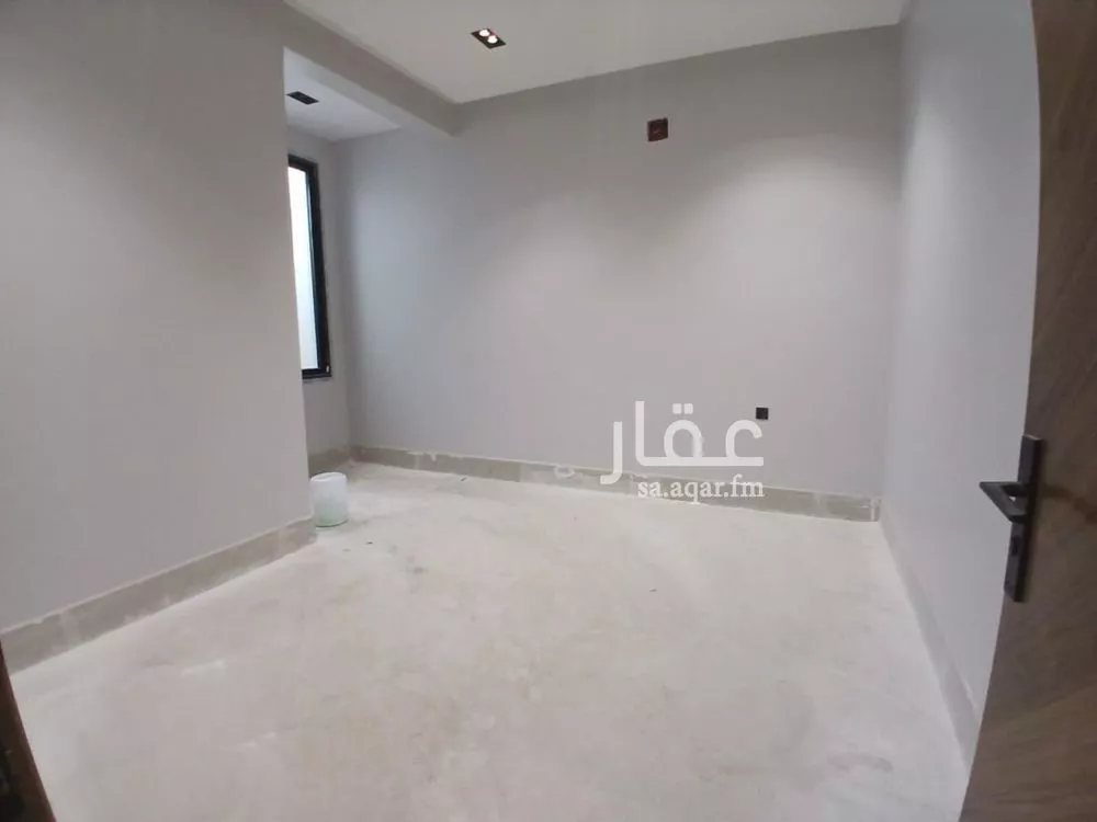 دور 4 غرف في العريجاء الغربية 3