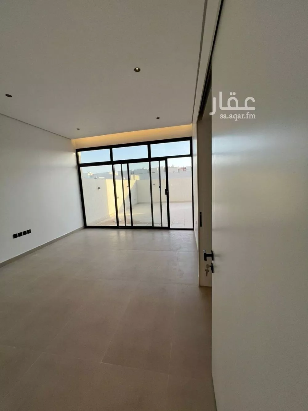 شقة 4 غرف في الحزم 2