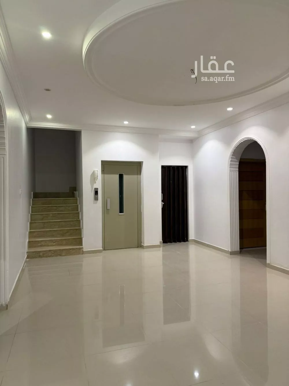 فيلا 5 غرف في الياقوت 4