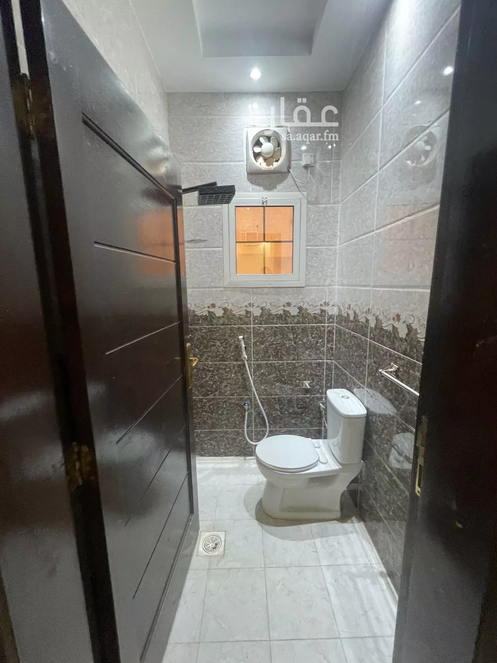 فيلا 7 غرف في الصوارى 5