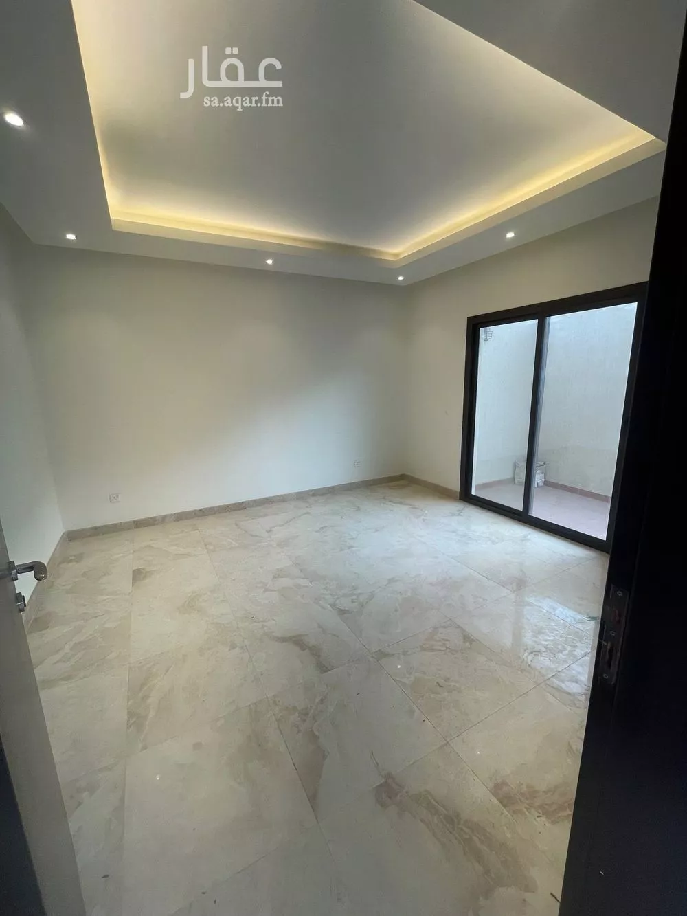 فيلا 5 غرف في الصوارى 4