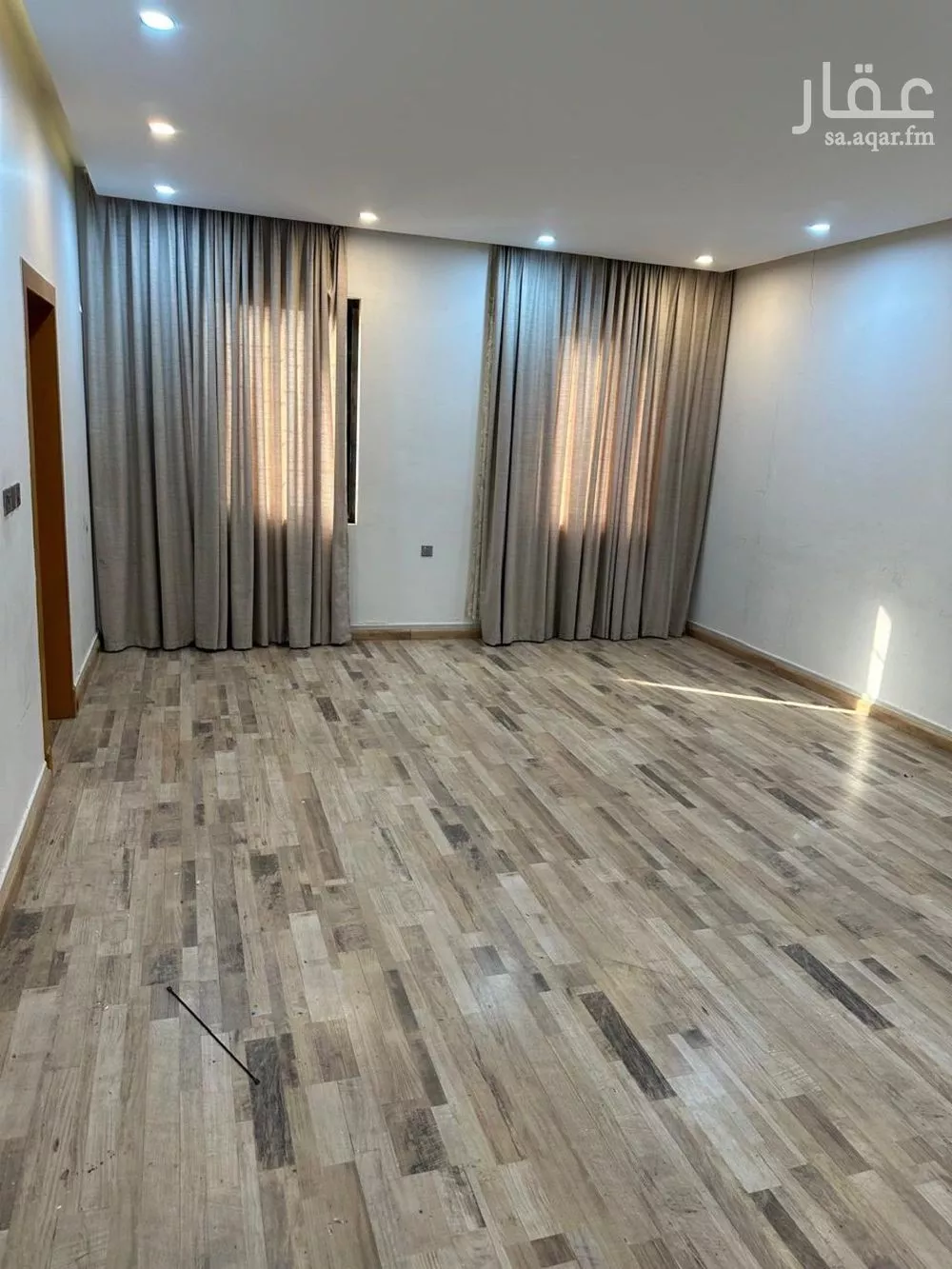 فيلا 5 غرف في الصالحية 2