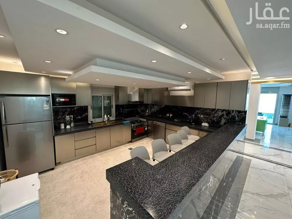 فيلا 11 غرف في الصوارى 4