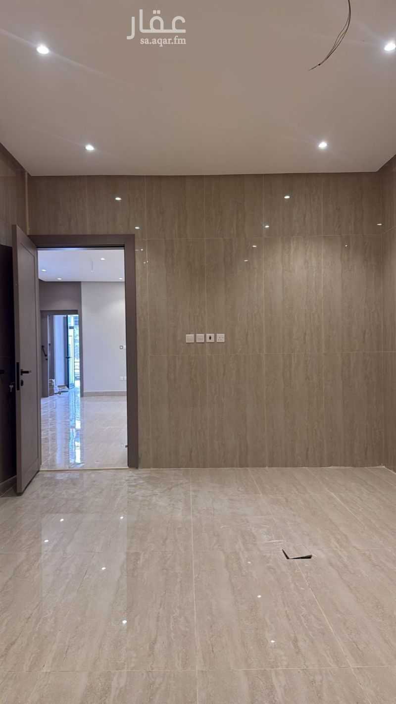 8 bedroom villa in Al Maseef, Eastern Province 10