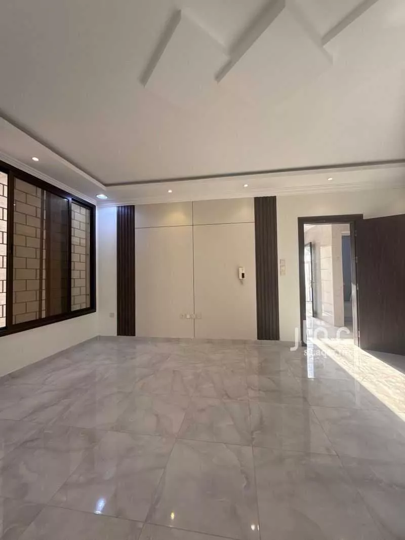 7 bedroom villa in Dahiat King Fahd 4