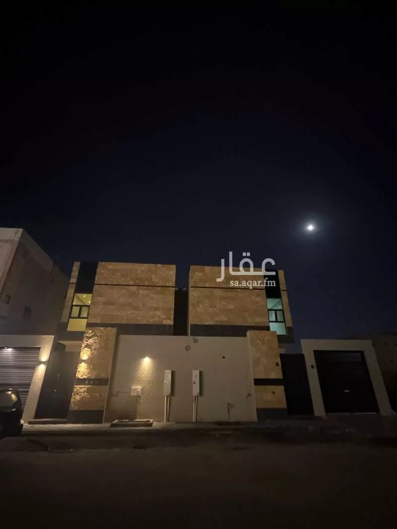 فيلا 7 غرف في ضاحية الملك فهد 1