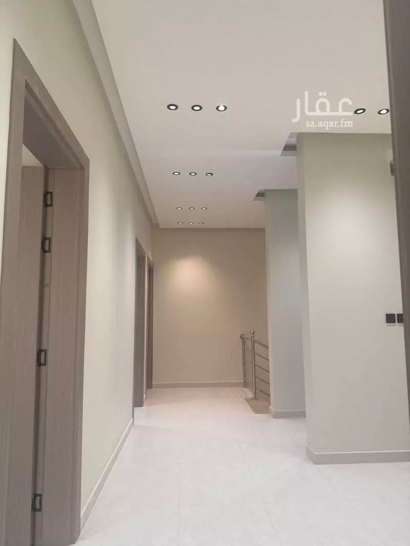 7 bedroom apartment in Uhud 2