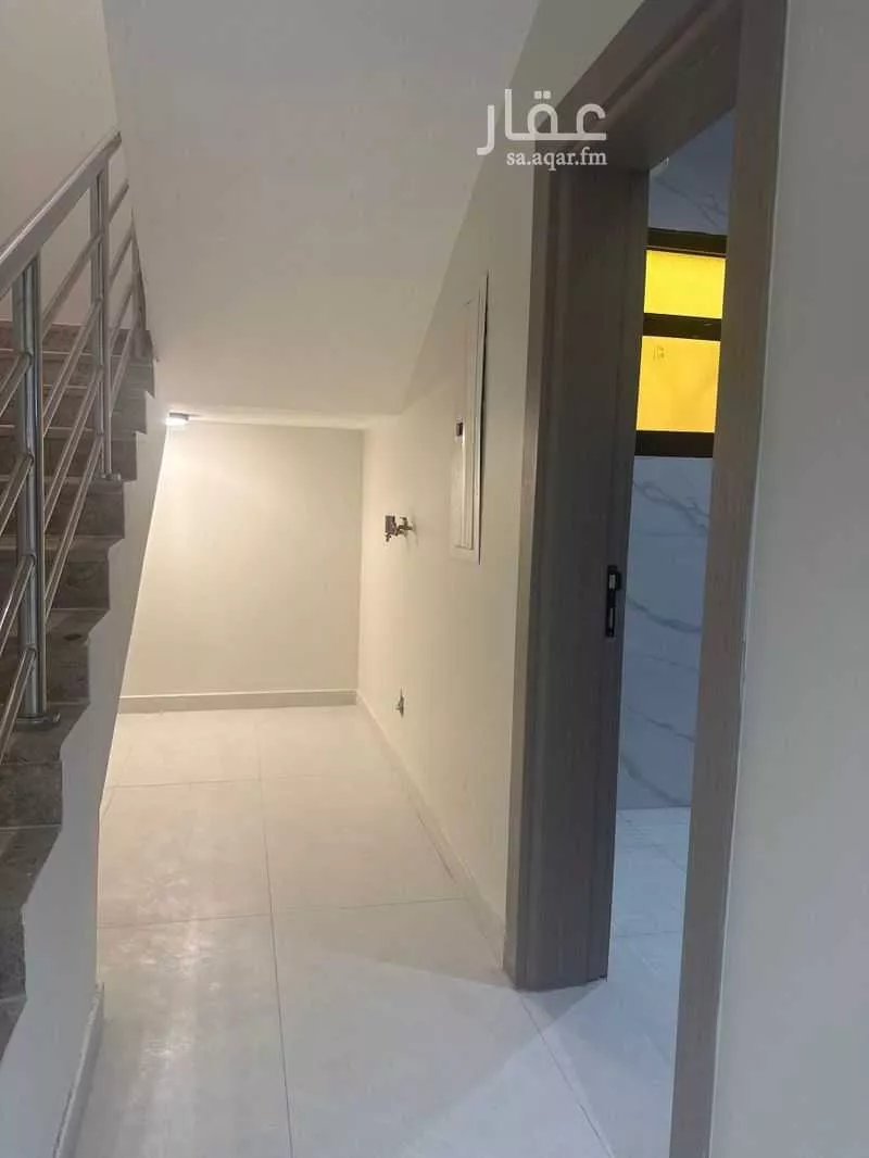 7 bedroom apartment in Uhud 5