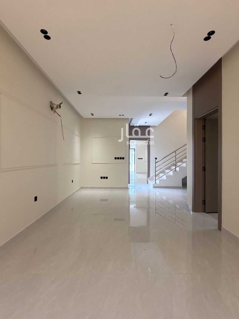 7 bedroom villa in Dahiat King Fahd, Eastern Province 5