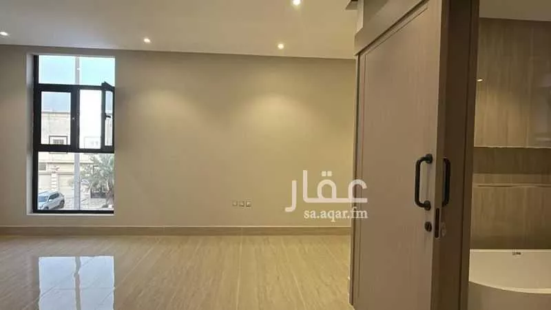 8 bedroom villa in Dahiat King Fahd 2