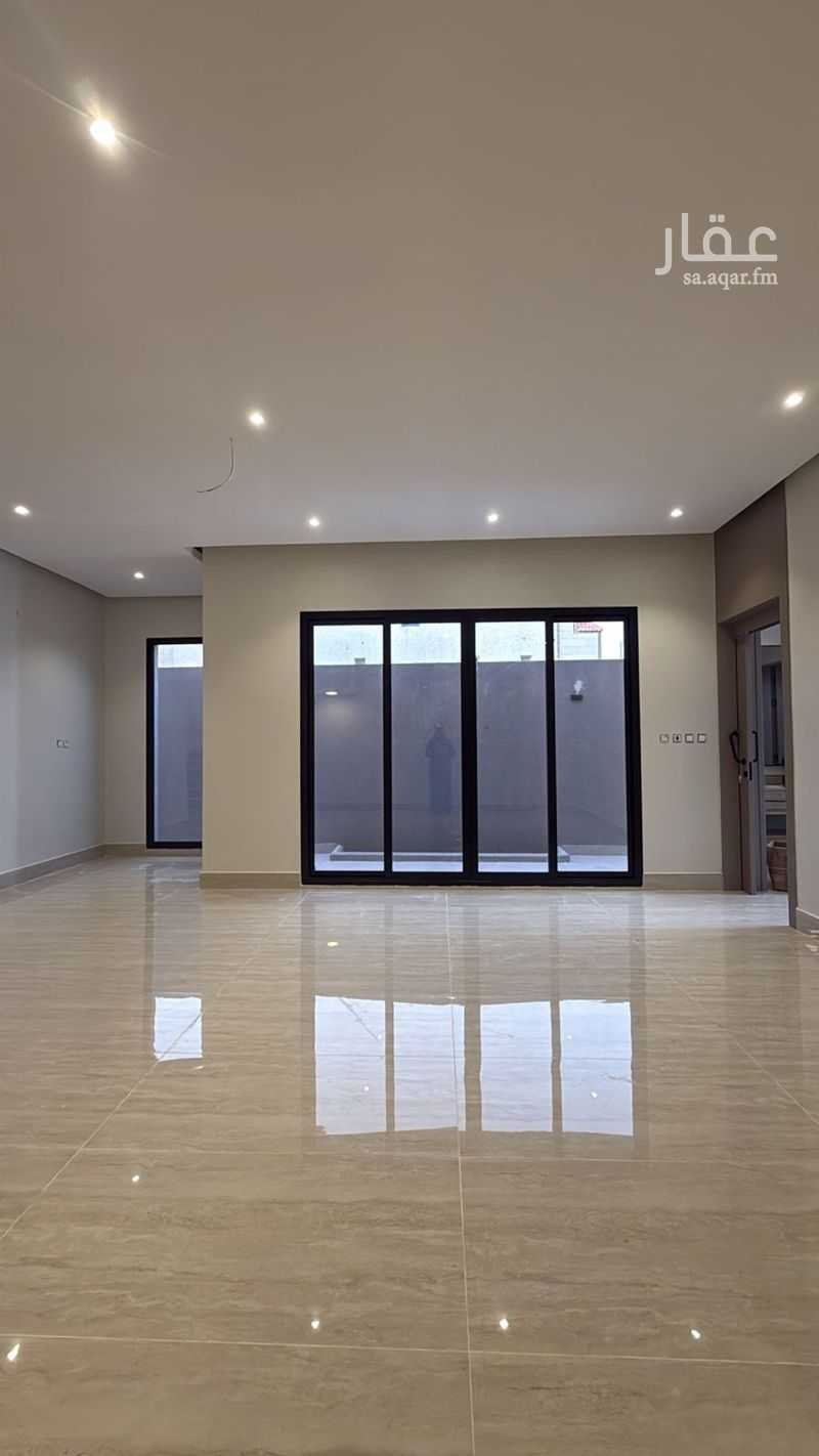 8 bedroom villa in Al Maseef, Eastern Province 11