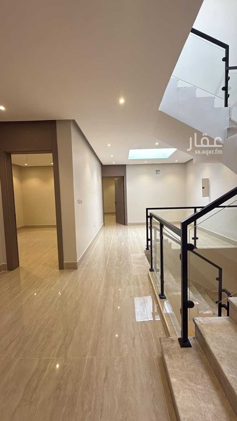 8 bedroom villa in Al Maseef, Eastern Province 19