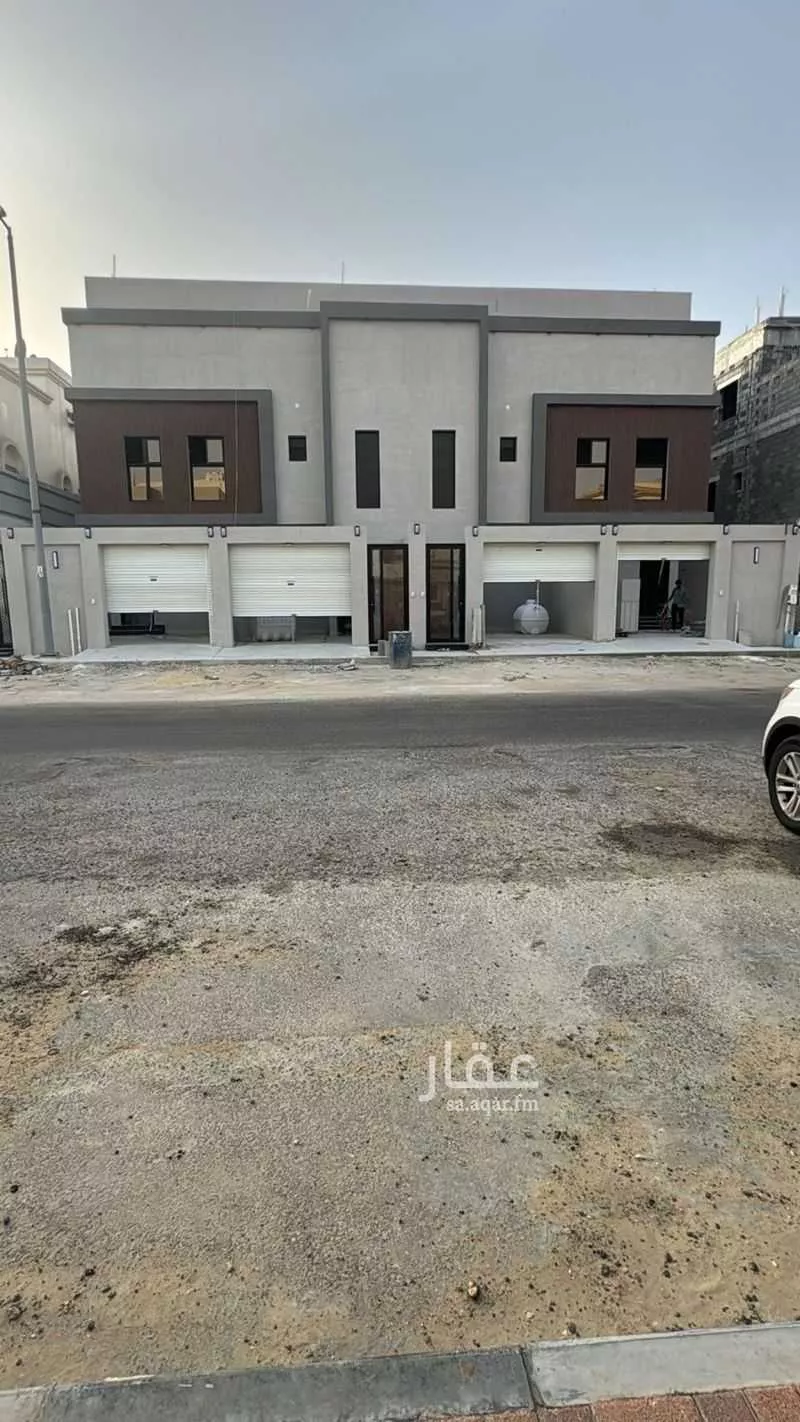 7 bedroom apartment in Uhud 1
