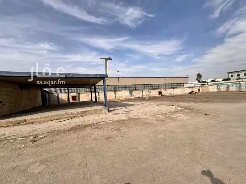 3750 sqm land in Al Sulay 2