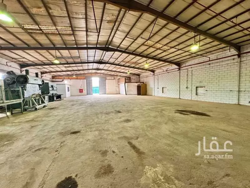 3750 sqm warehouse in Al Sulay 3