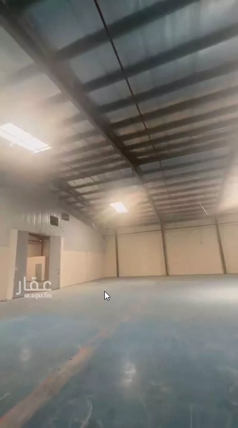 مستودع 8000 م² في السلي 3