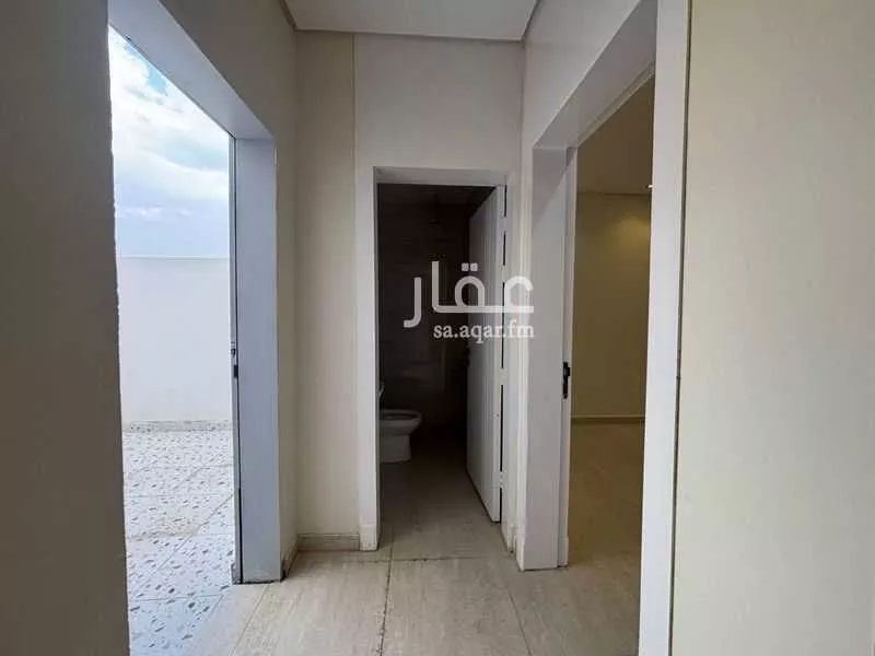 فيلا 7 غرف في طيبة 3