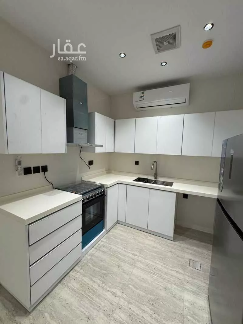 شقة 4 غرف في النرجس 1