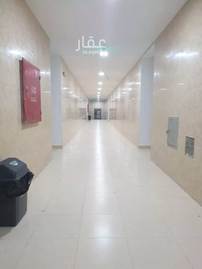 عمارة 2400 م² في الفرسان 2