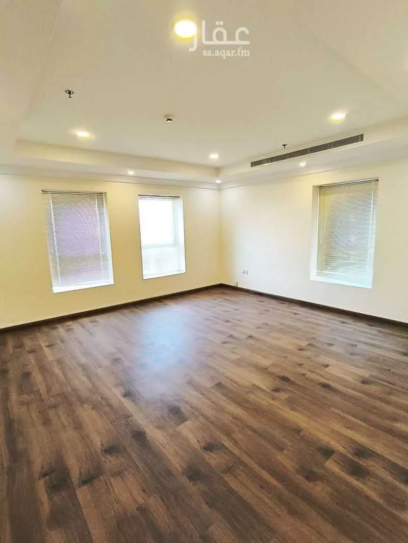 2 bedroom office in Al Zahra, Jeddah 5