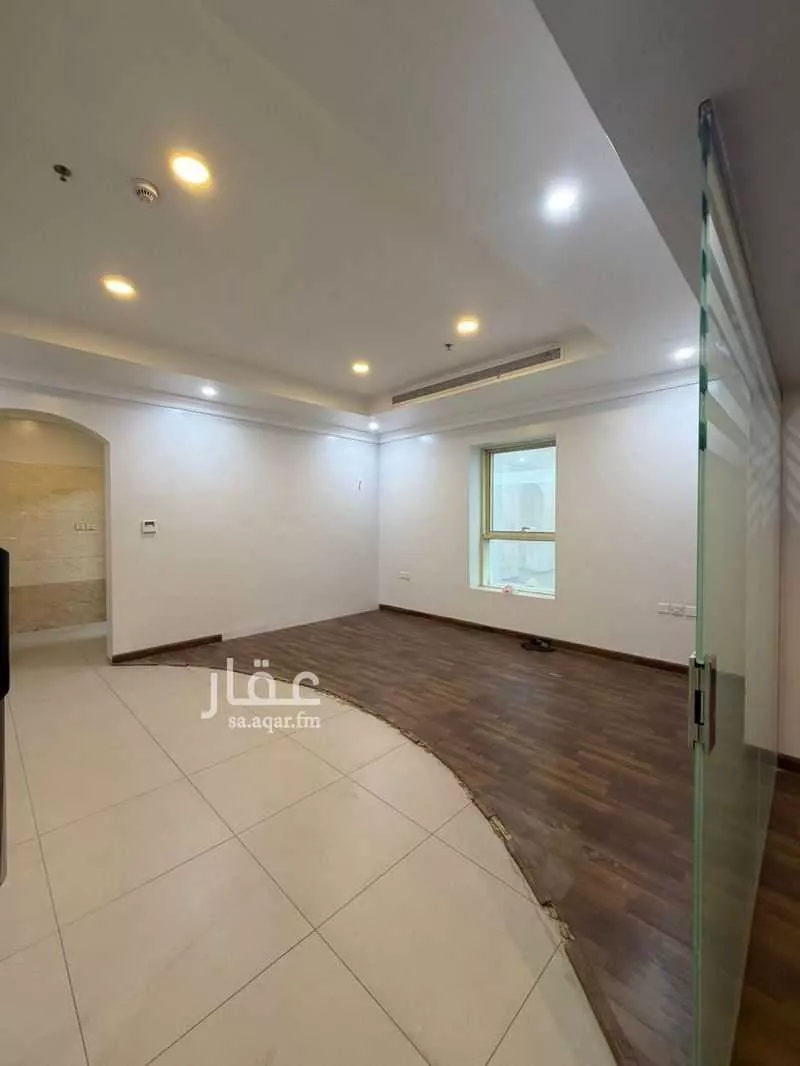 2 bedroom office in Al Zahra, Jeddah 15