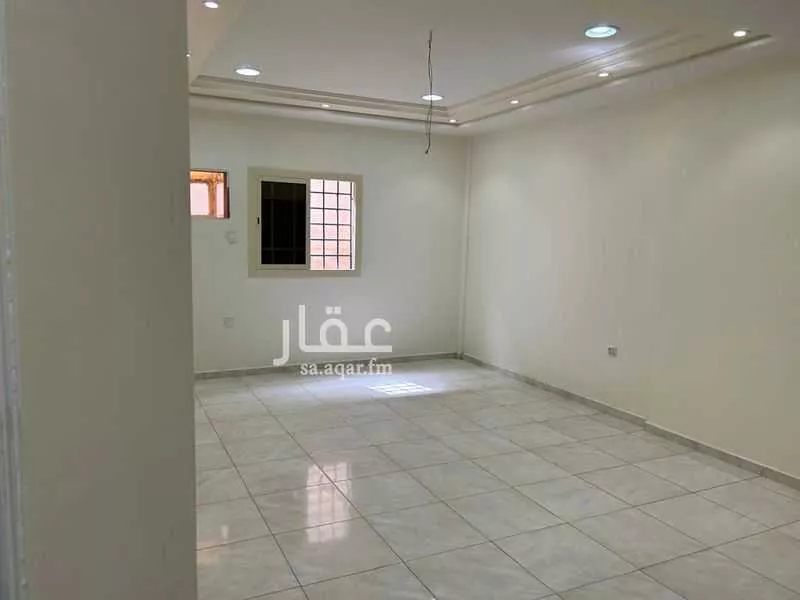 عمارة 898 م² في ابرق الرغامة 3